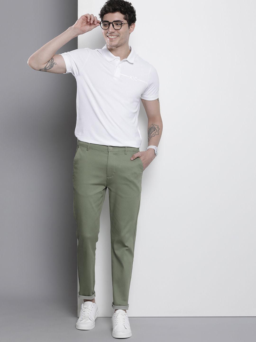 The Indian Garage Co Men Slim Fit Chinos