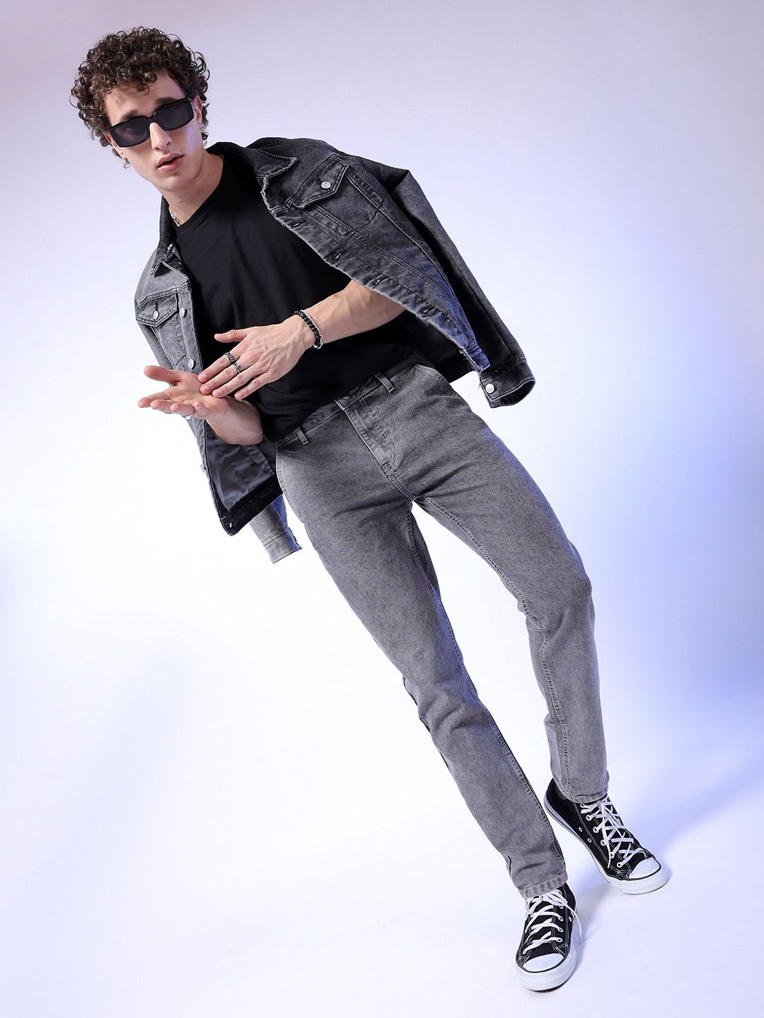 The Indian Garage Co Men Grey Slim Fit Clean Look Heavy Fade Jeans