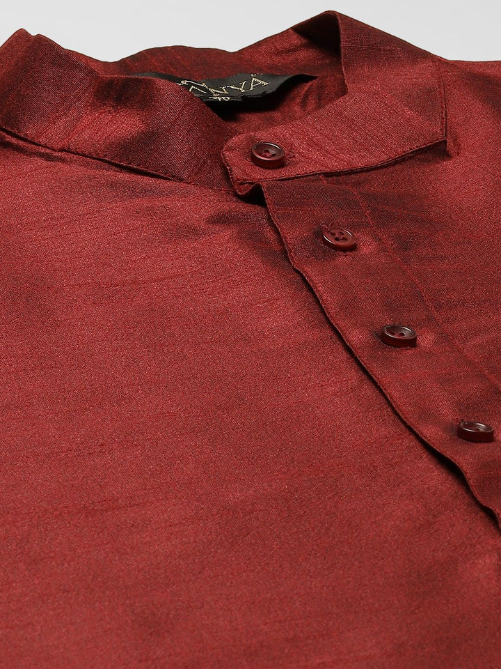 SOJANYA Men Maroon Layered Kurta with Churidar & Jacket