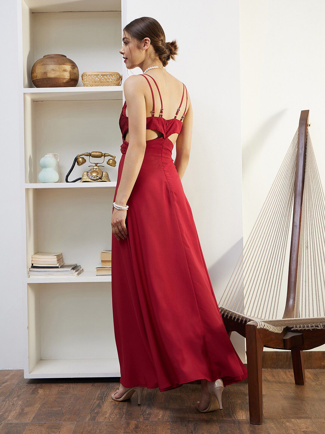 Berrylush Red V-Neck Shoulder Straps Cut-Outs Maxi Dress