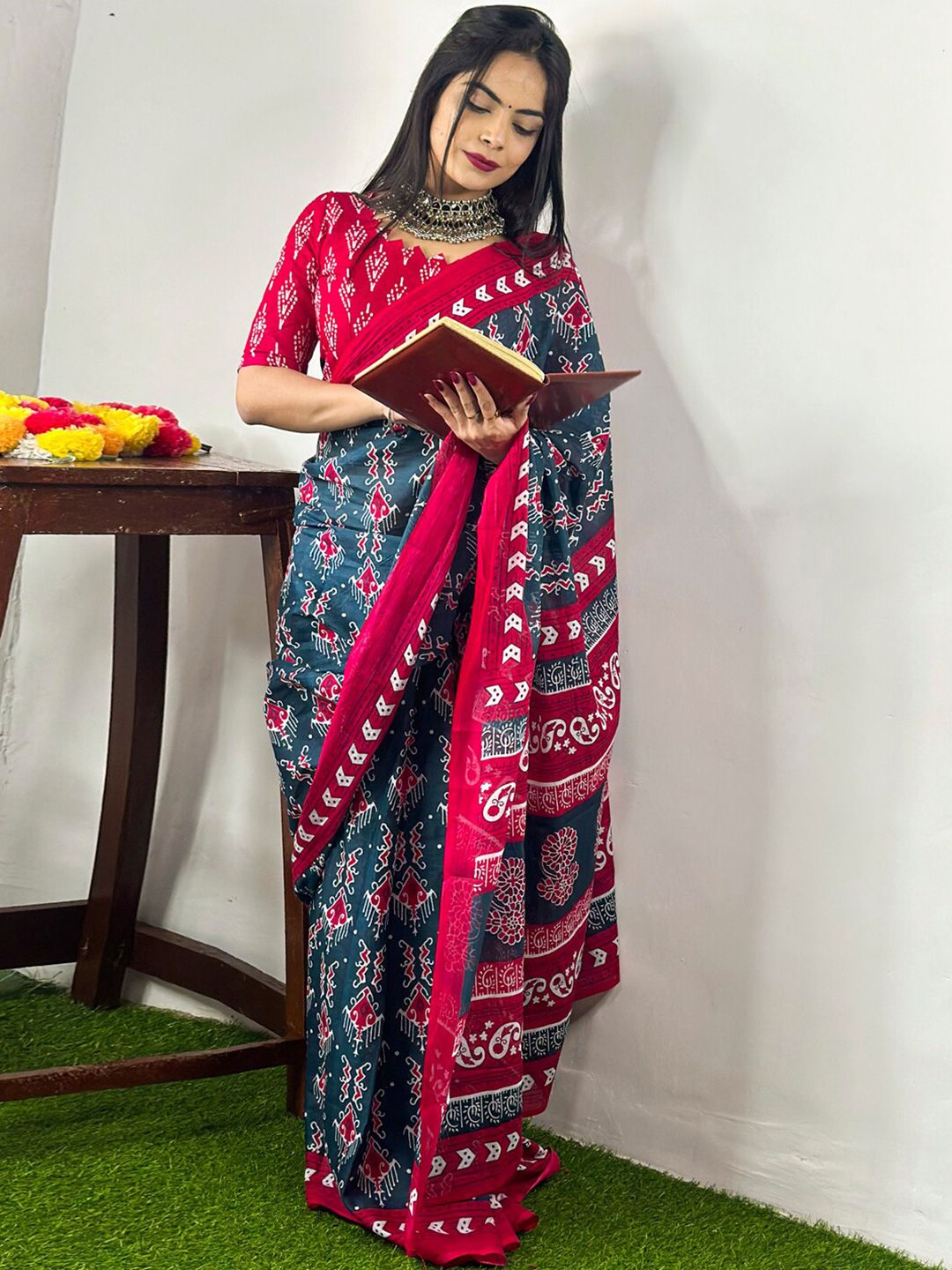 KALINI Ethnic Motifs Printed Poly Cotton Bagh Saree