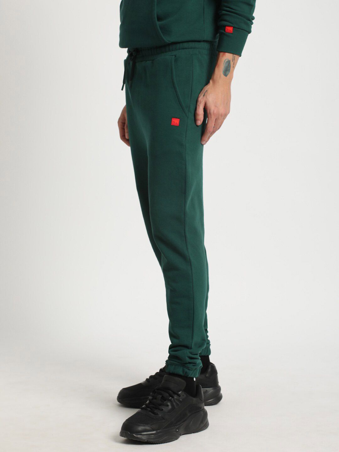 THE BEAR HOUSE Men Slim-Fit Pure Cotton Joggers