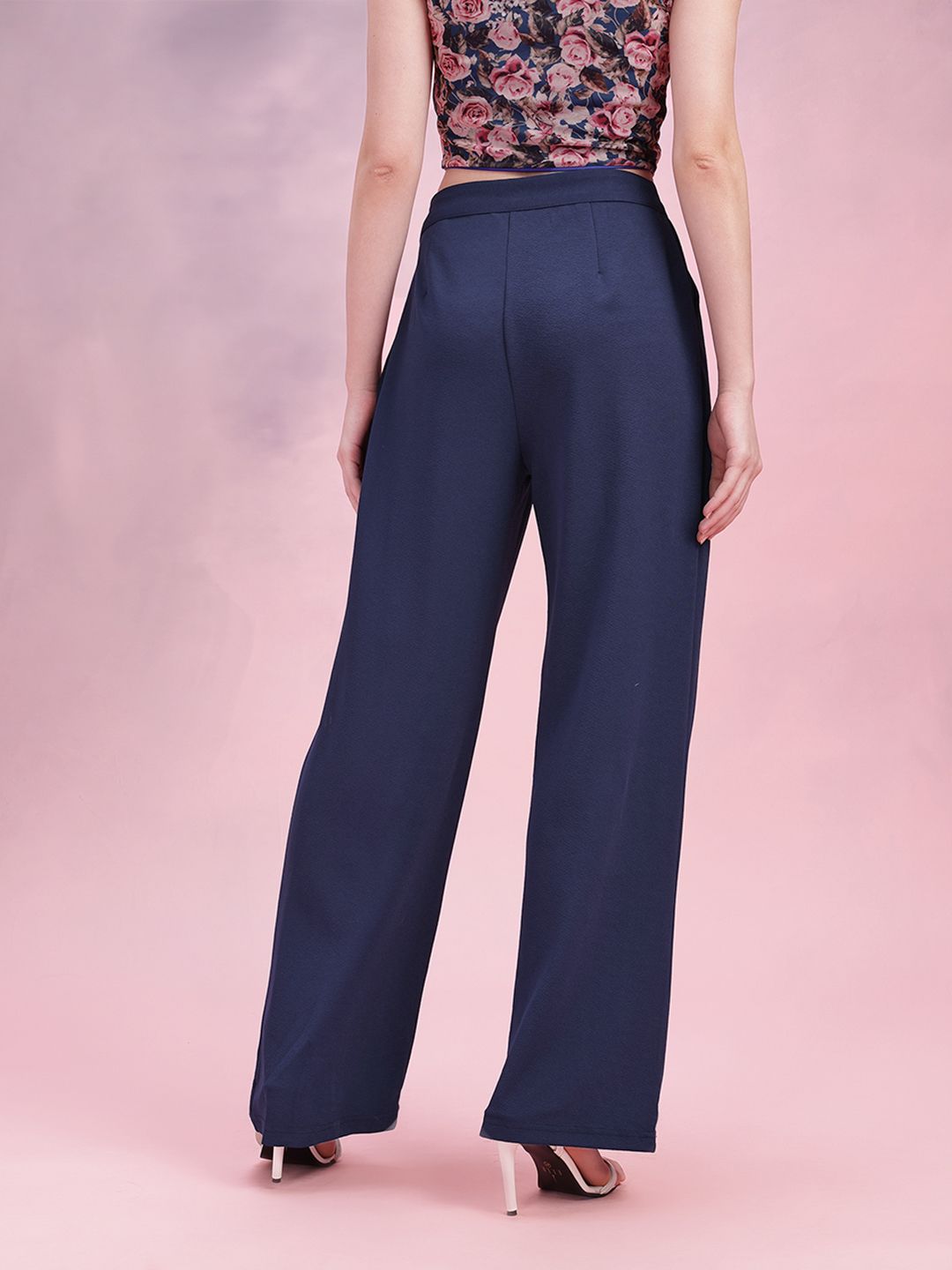 DressBerry Women Metallic Chain Detail Textured Pleated Trousers