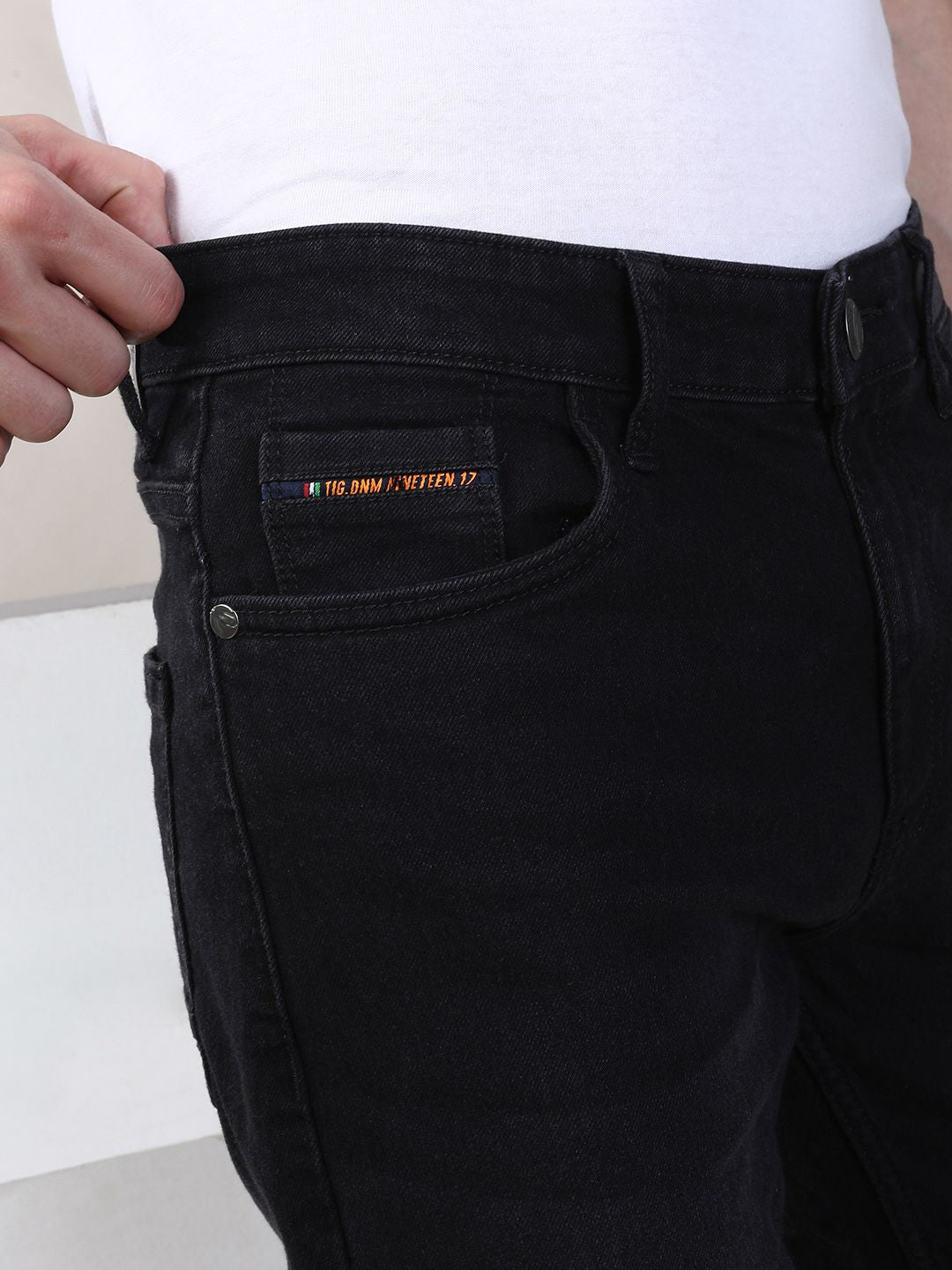 The Indian Garage Co Men Black Slim Fit Mid-Rise Clean Look Jeans