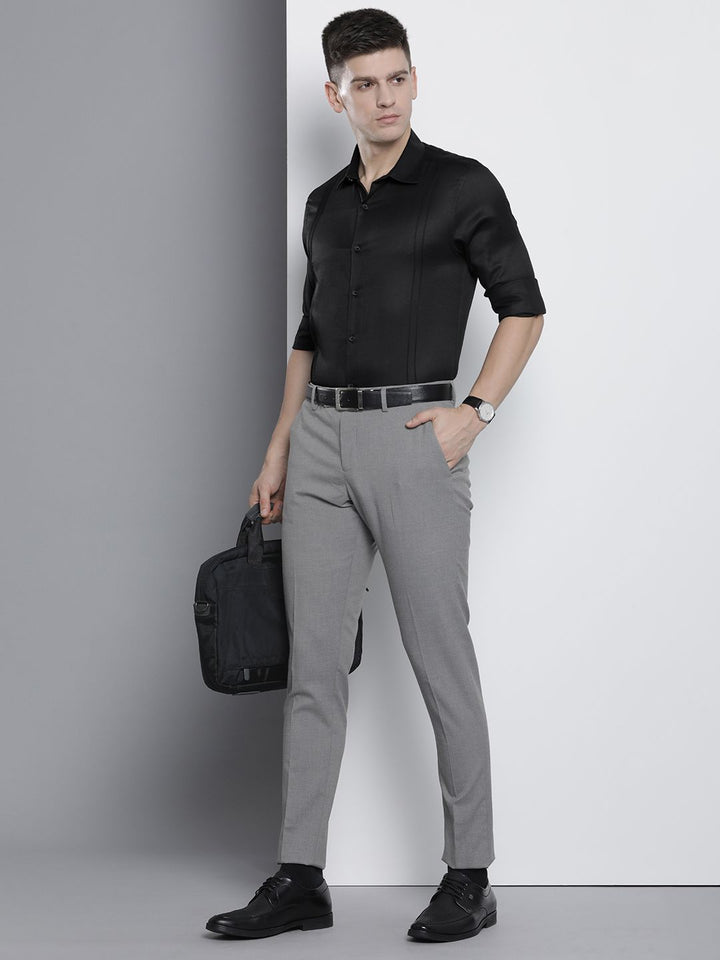 The Indian Garage Co. X Luxe Men Black Slim Fit Opaque Formal Shirt