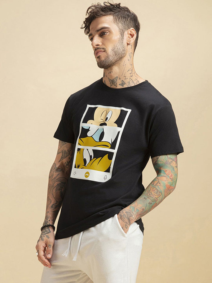 Bewakoof Official Disney Merchandise Mickey Trio Call (Dl) Graphic Printed T-Shirt