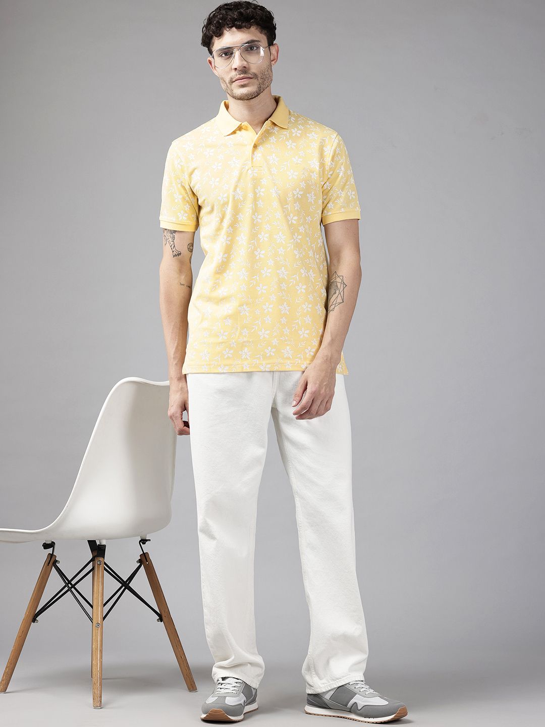 Park Avenue Floral Printed Polo Collar T-shirt