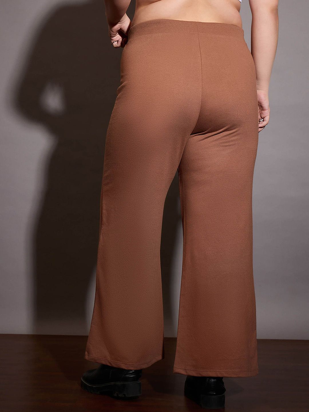 SASSAFRAS Curve Women Straight-Fit Mid-Rise Track Pants