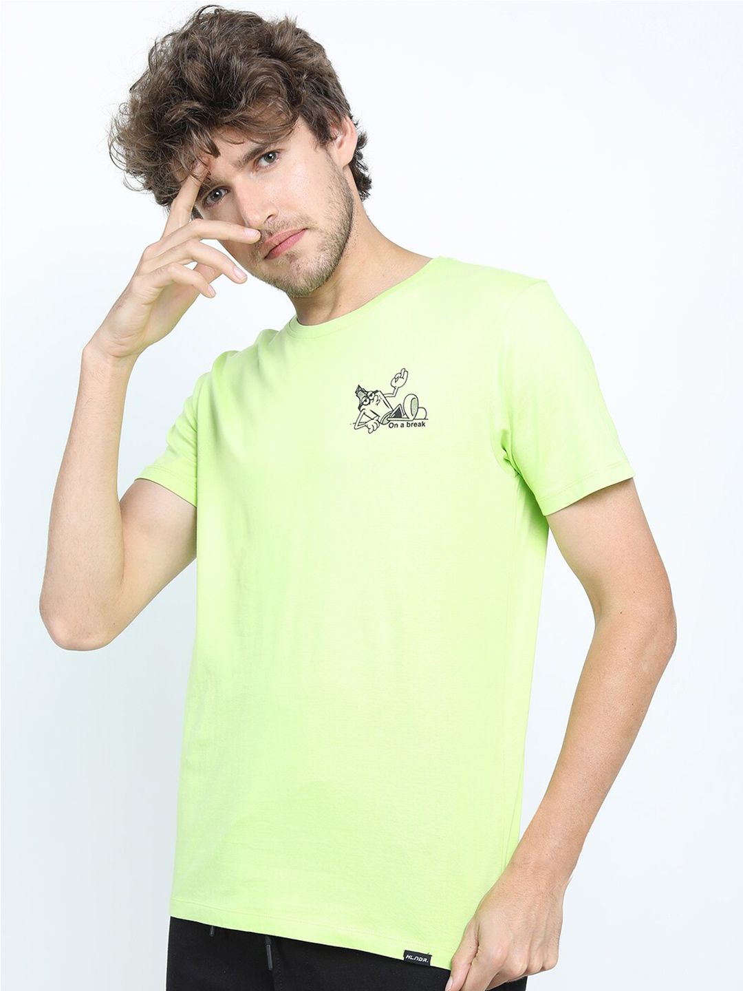 HIGHLANDER Men Lime Green Typography Printed Slim Fit Cotton T-shirt
