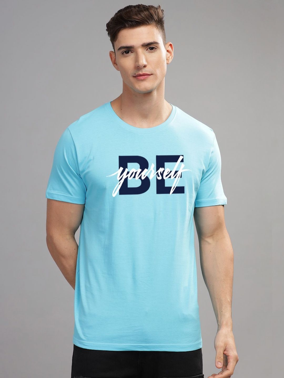 ADRO Men Typography Printed Applique T-shirt