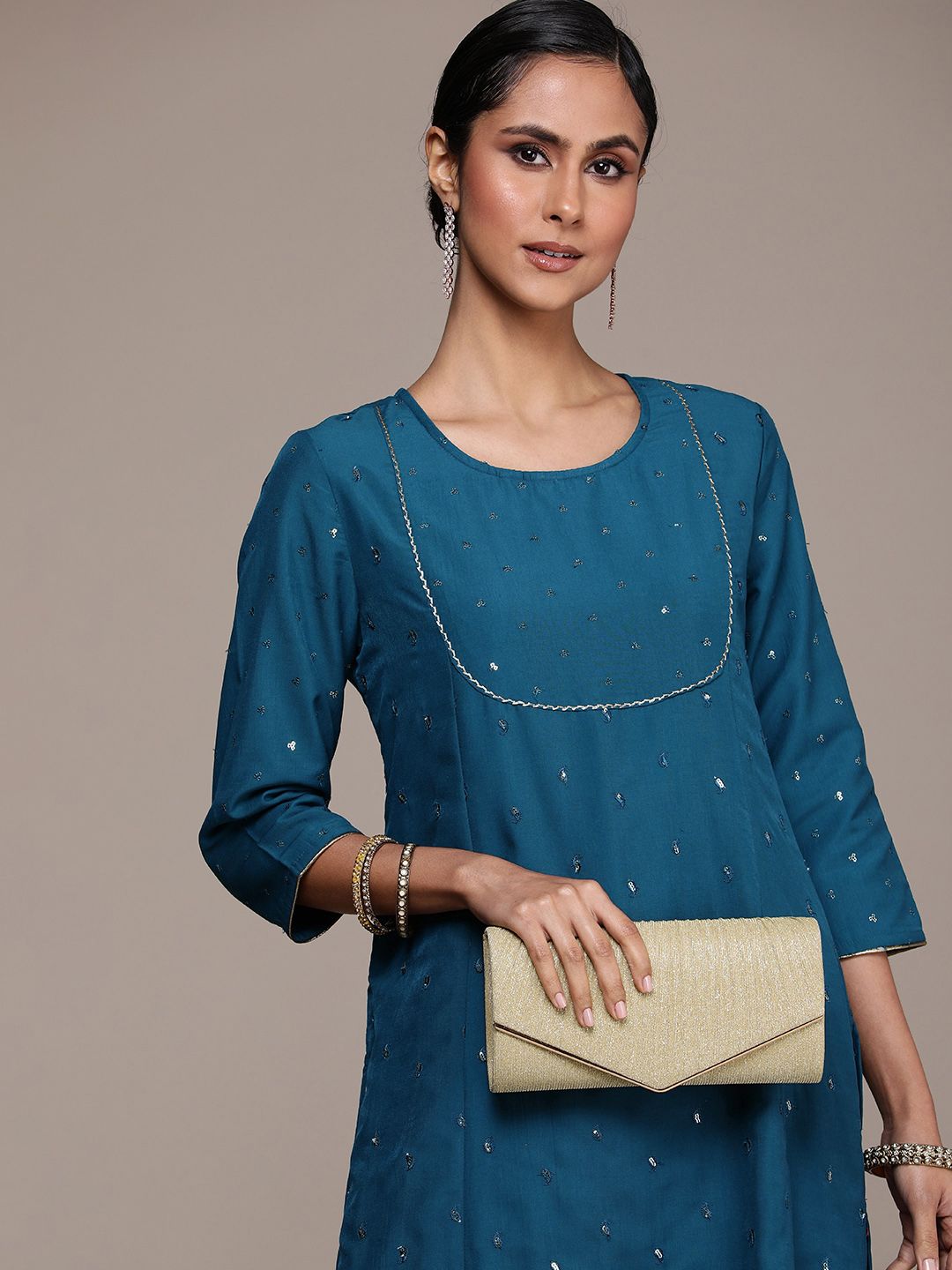 House of Pataudi Embellished Sequined Straight Jashn Kurta