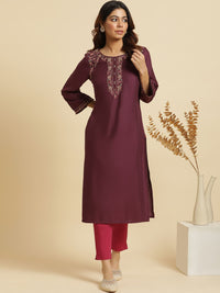 W Women Floral Yoke Design Thread Work Straight Kurta