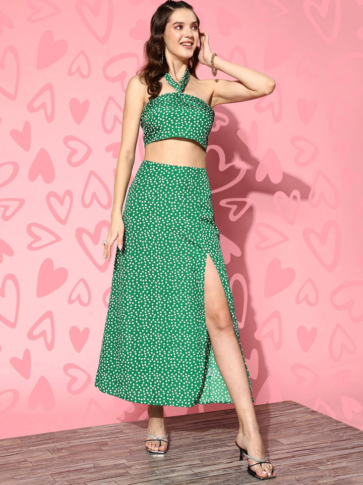 Berrylush Women Green Floral Print Co-Ords