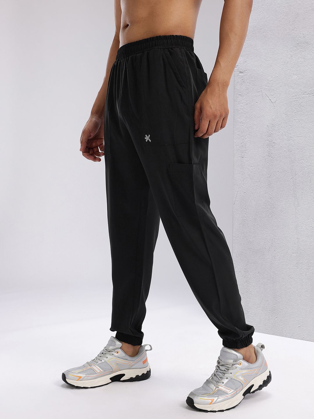 HRX by Hrithik Roshan Men Rapid-Dry Cargo Style Training Joggers