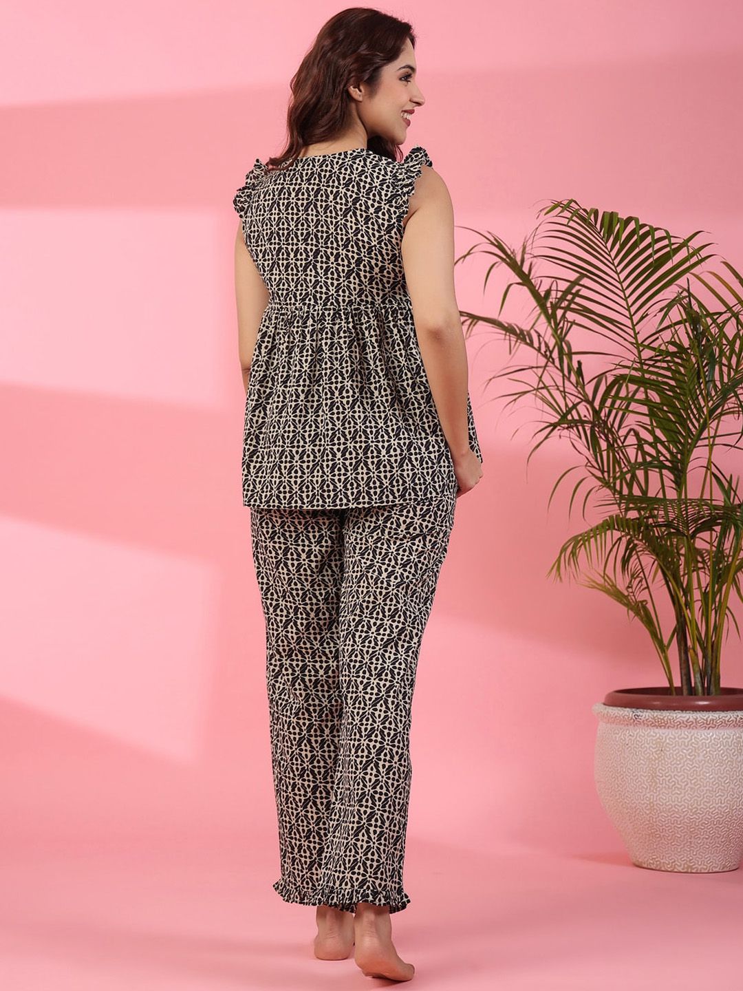 SANSKRUTIHOMES Geometric Printed Pure Cotton Night Suit