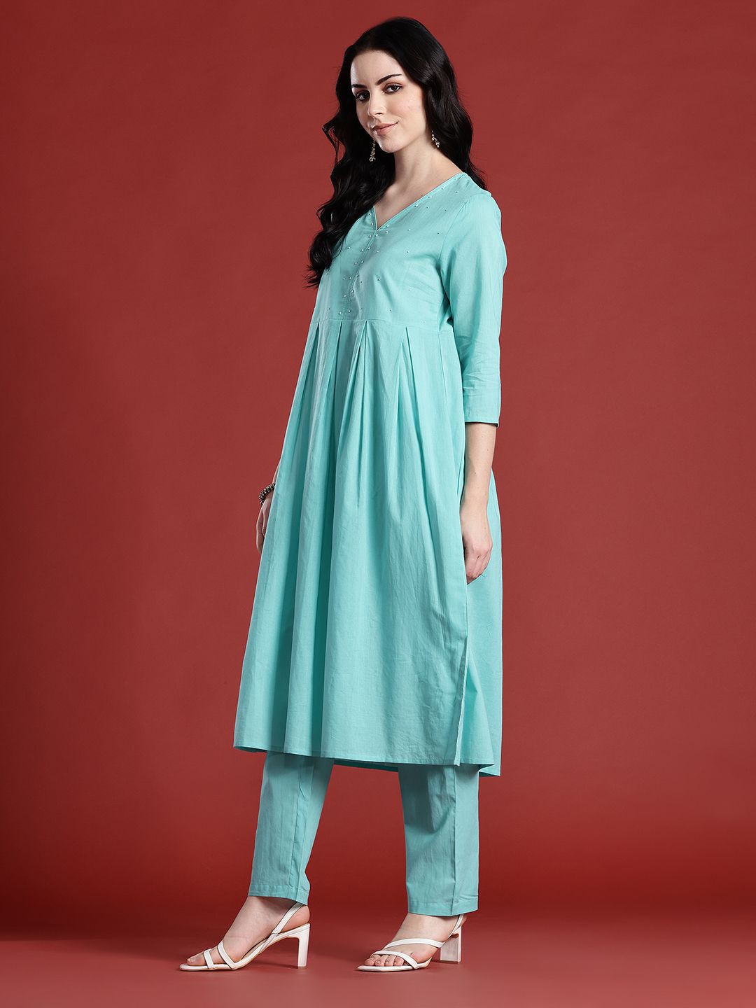 Anouk Floral Empire Pure Cotton Kurta with Trousers & Dupatta