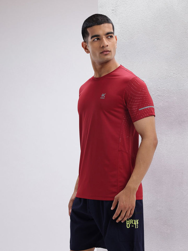 HRX by Hrithik Roshan Men Graphic Printed Rapid Dry Training T-shirt