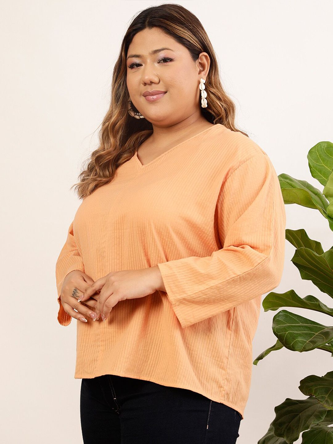 CURVY STREET V-Neck Flared Sleeves Top