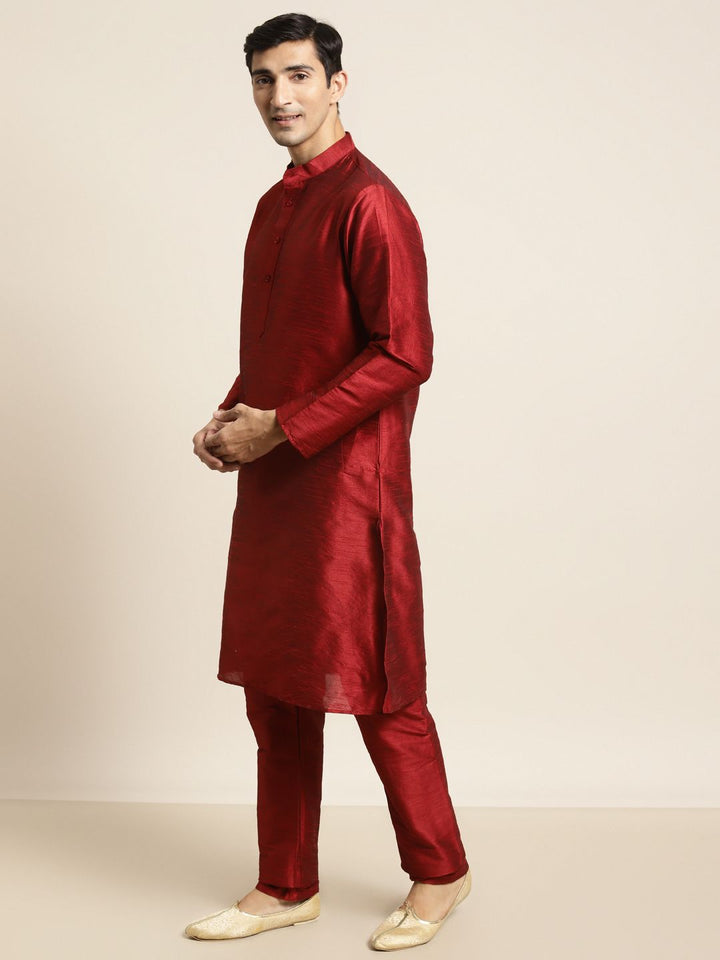 SOJANYA Kurta Lelaki Maroon & Pink dengan Piyama & Jaket Nehru Bersulam