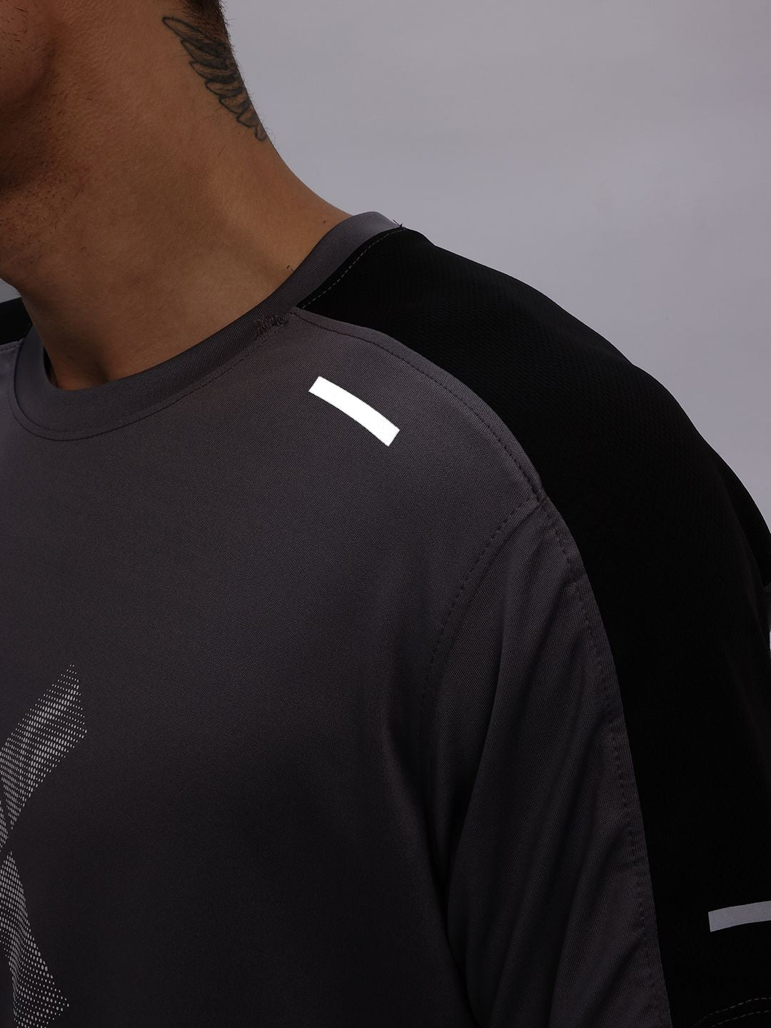 HRX by Hrithik Roshan Brand Logo Printed Rapid-Dry Training T-shirt with Panelling Detail