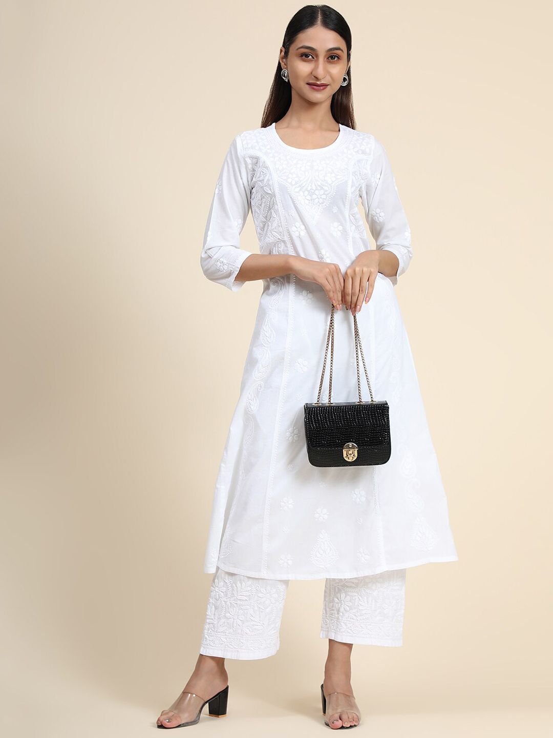 HOUSE OF KARI Women White Floral Embroidered Chikankari Kurta