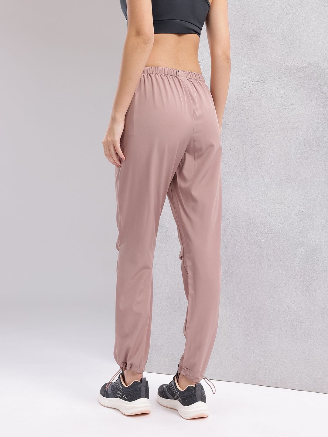 HRX by Hrithik Roshan Women Pleated Detail Lifestyle Track Pants