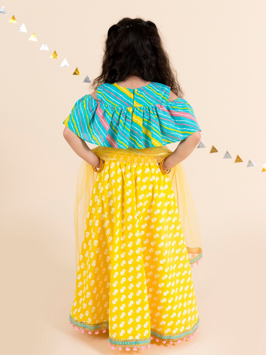 pspeaches Girls Yellow & Turquoise Blue Printed Ready to Wear Lehenga & Blouse With Dupatta