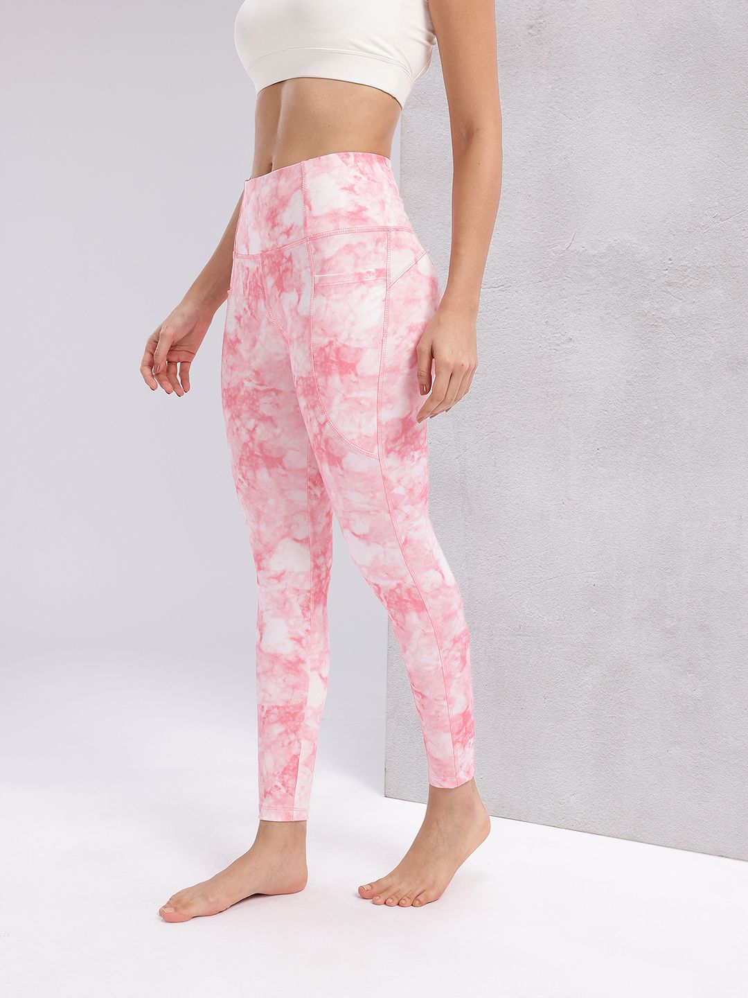 HRX by Hrithik Roshan Women Abstract Print Yoga Tights