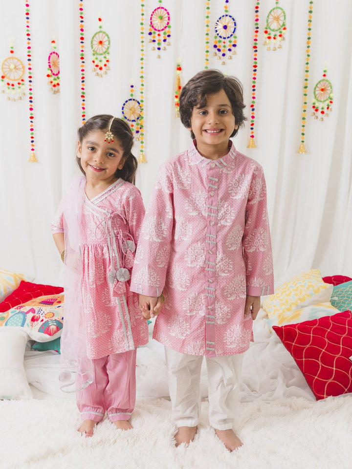 pspeaches Boys Pink Floral Printed Panelled Pure Cotton Kurta with Pyjamas