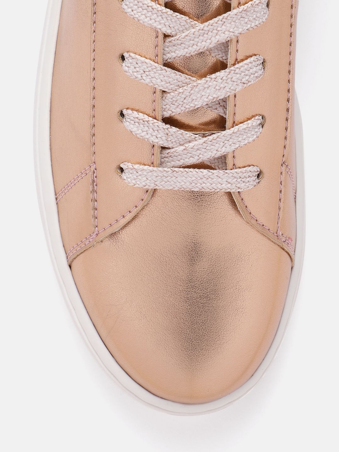 DressBerry Women Round Toe Sneakers