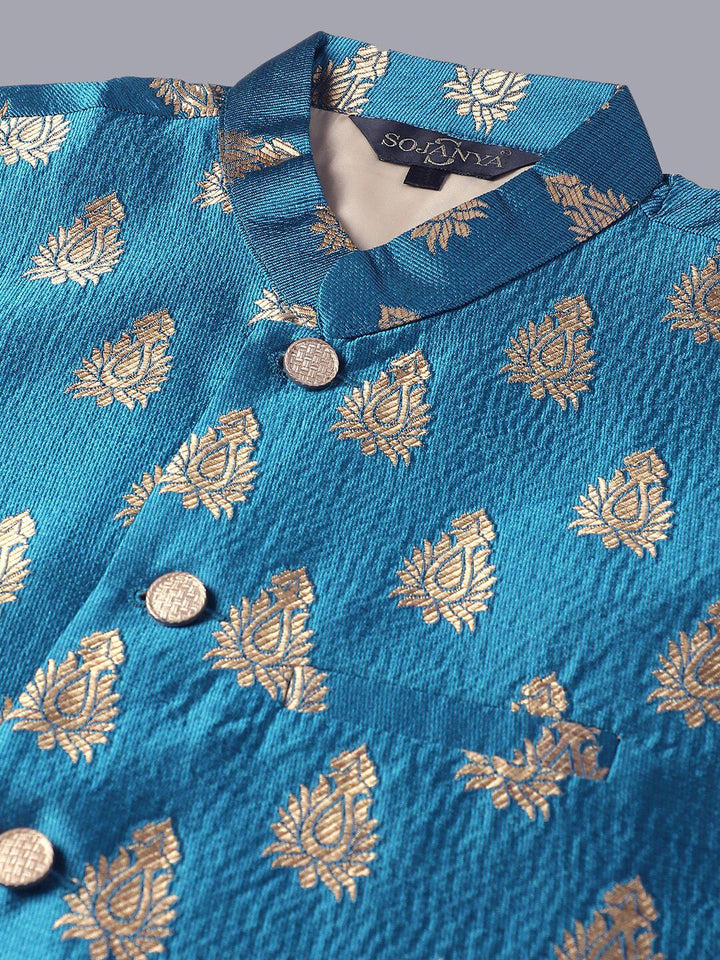 SOJANYA Men Ethnic Motifs Embroidered Thread Work Kurta With Churidar & Nehru Kurta