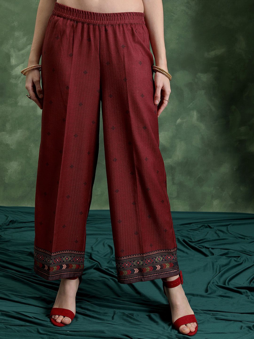 Vishudh Ethnic Motifs Printed Regular Kurta with Palazzos