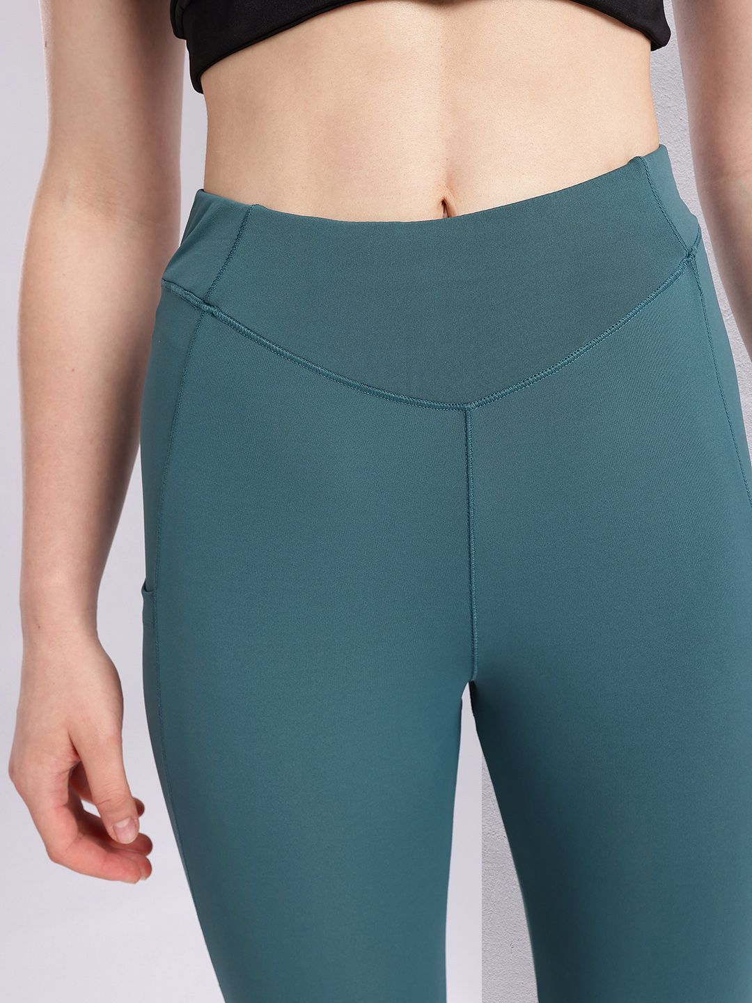 HRX by Hrithik Roshan Women Skinny Fit Training Tights