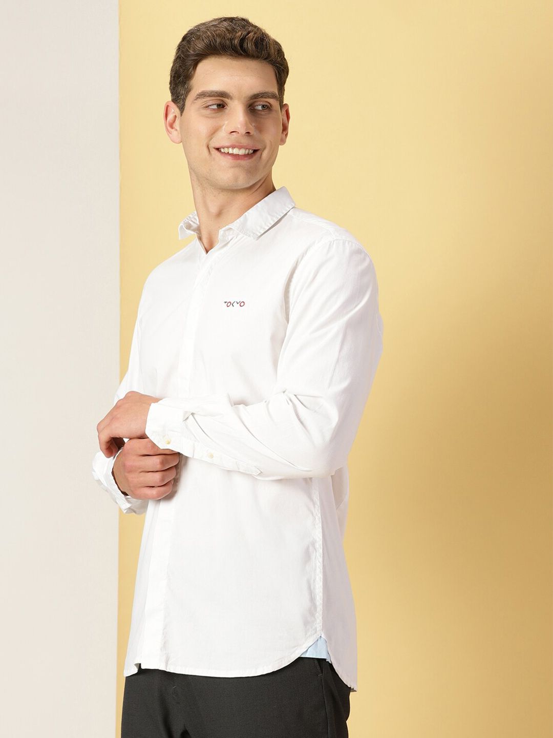 Thomas Scott Spread Collar Slim Fit Classic Casual Shirt