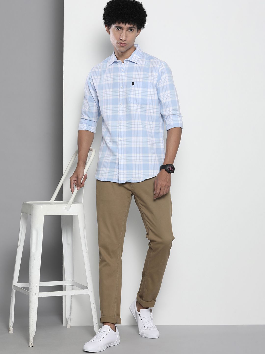 The Indian Garage Co Men Blue & White Gingham Checked Pure Cotton Casual Shirt
