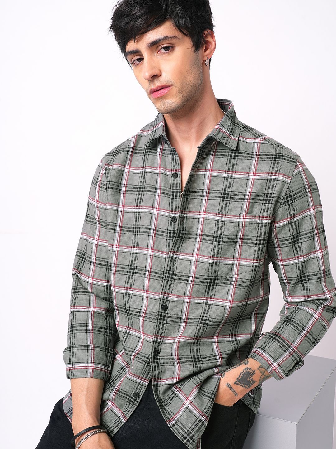 VASTRADO Classic Tartan Checked Slim Fit Pure Cotton Casual Shirt