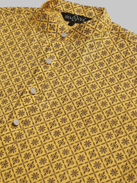 SOJANYA Men Geometric Printed Cotton Linen Kurta