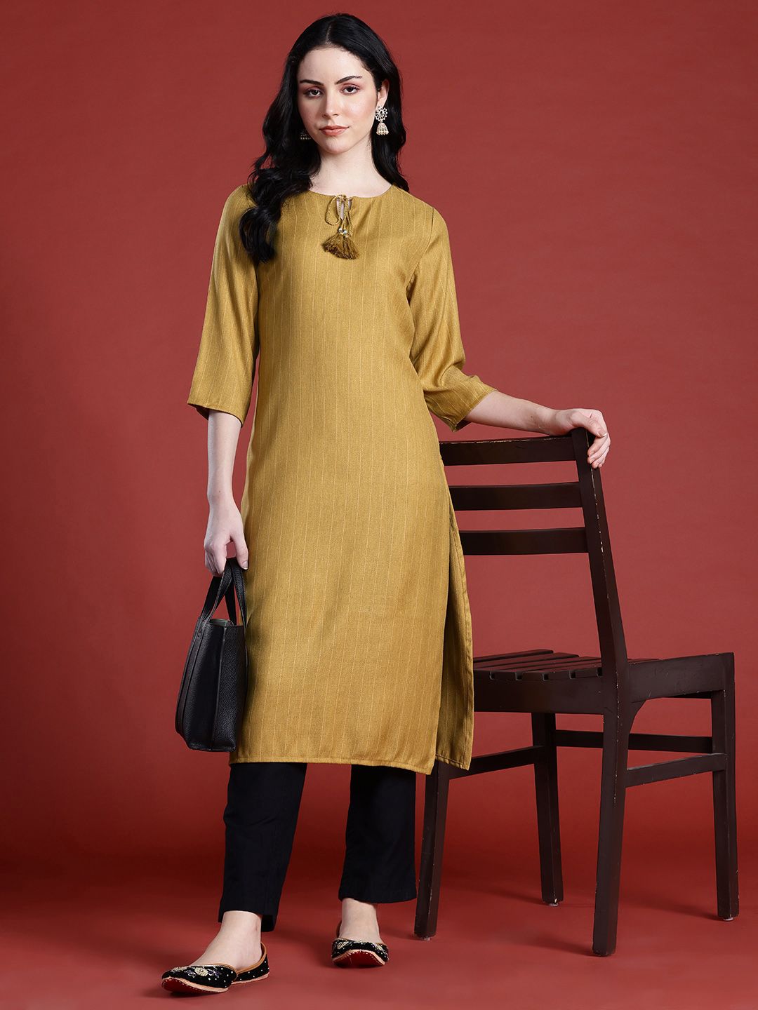 Anouk Tie-Up Neck Striped Kurta