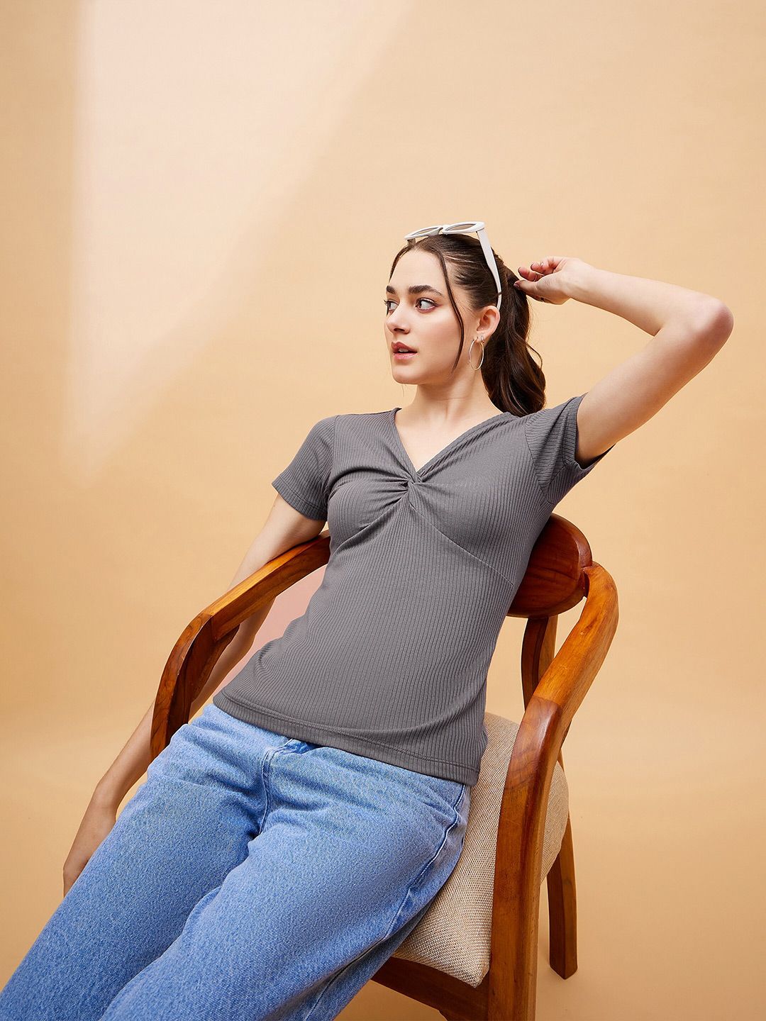 SASSAFRAS BASICS Ribbed V-Neck Fitted Cotton Top