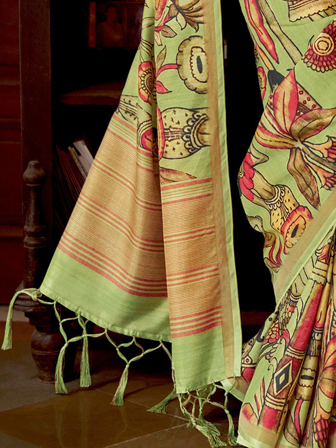 Saree mall Floral Printed Chanderi Sarees
