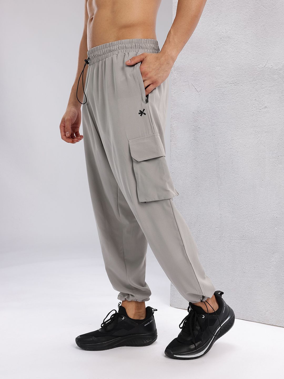 HRX by Hrithik Roshan Men Cargo-Style Training Parachute Track Pants