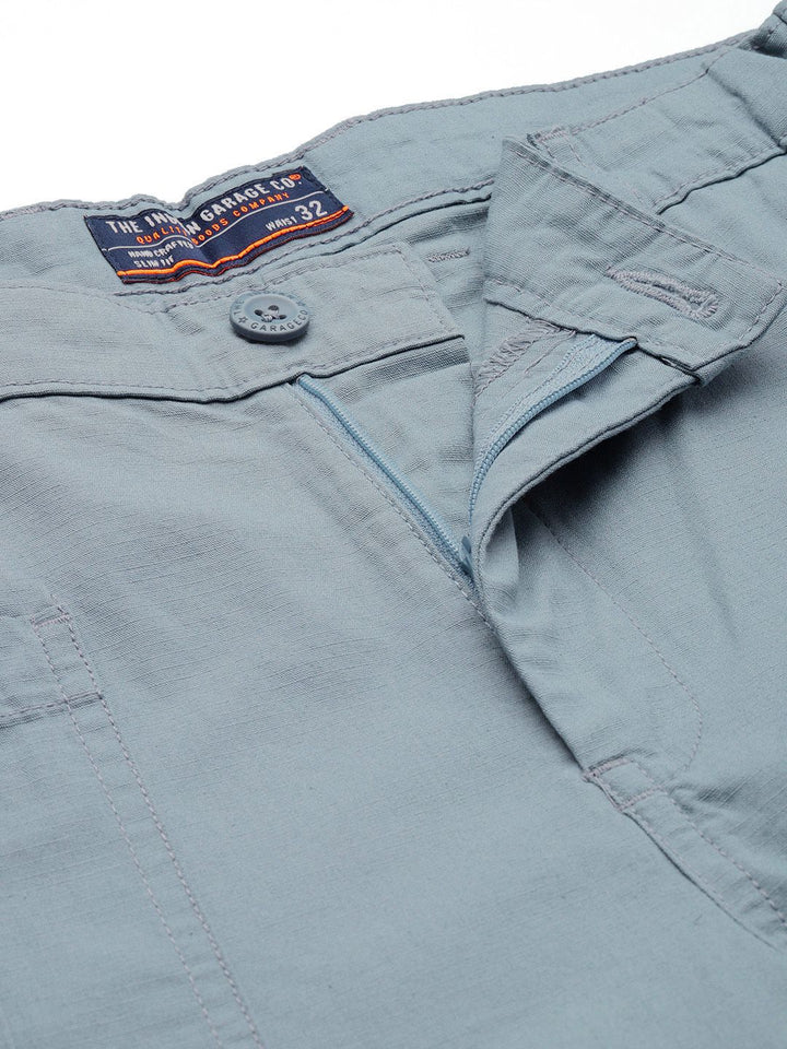 The Indian Garage Co Men Relaxed Fit Ripstop Cargo Trousers