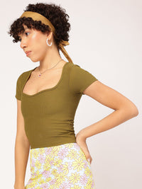 DressBerry Elevated Basic Sweetheart Neck Top