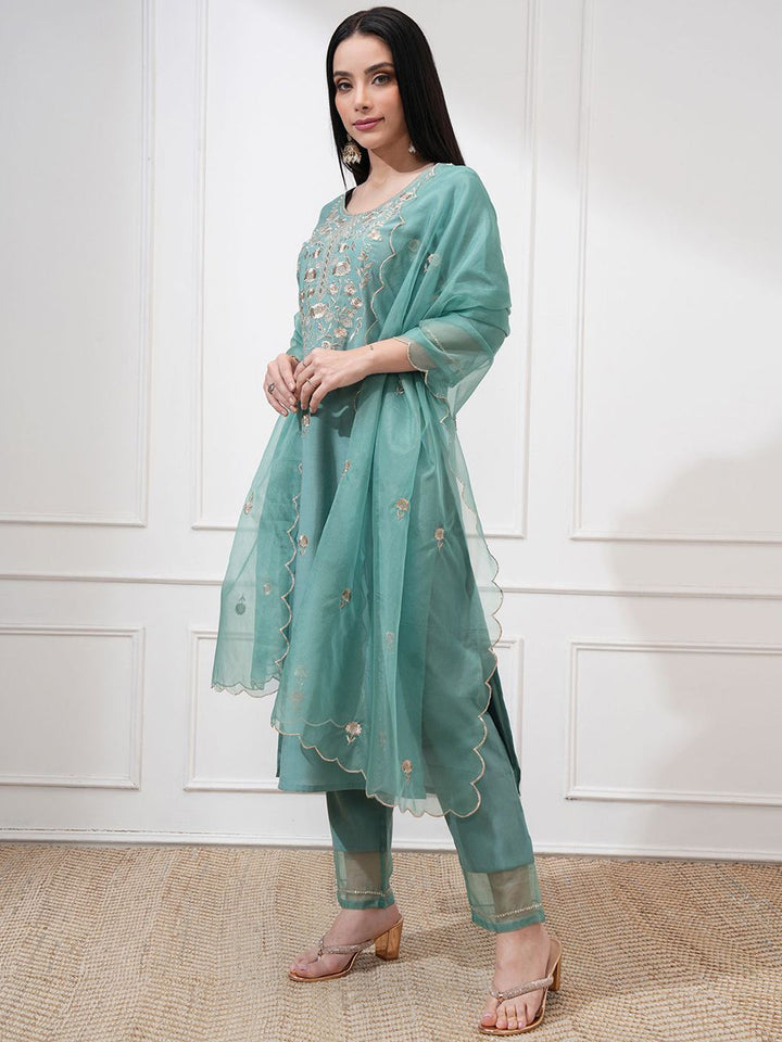 Vishudh Women Sea Embroidered New Roman Kurta with Bott0m and Nylon Organza Dupatta