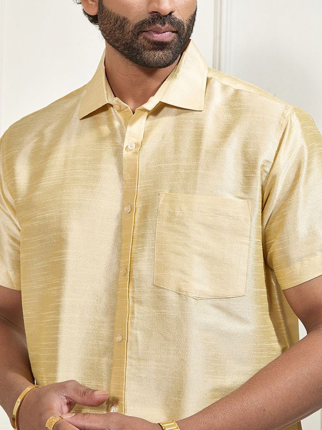 VASTRAMAY Shirt Collar Shirt With Veshti