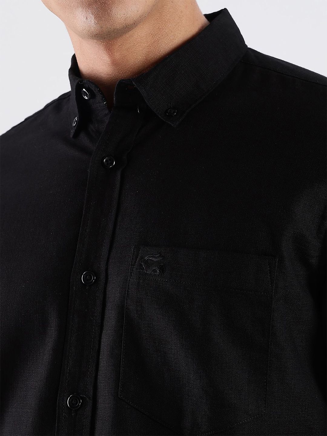 ADRO Men Standard Fit Solid Button-Down Collar Casual Shirt