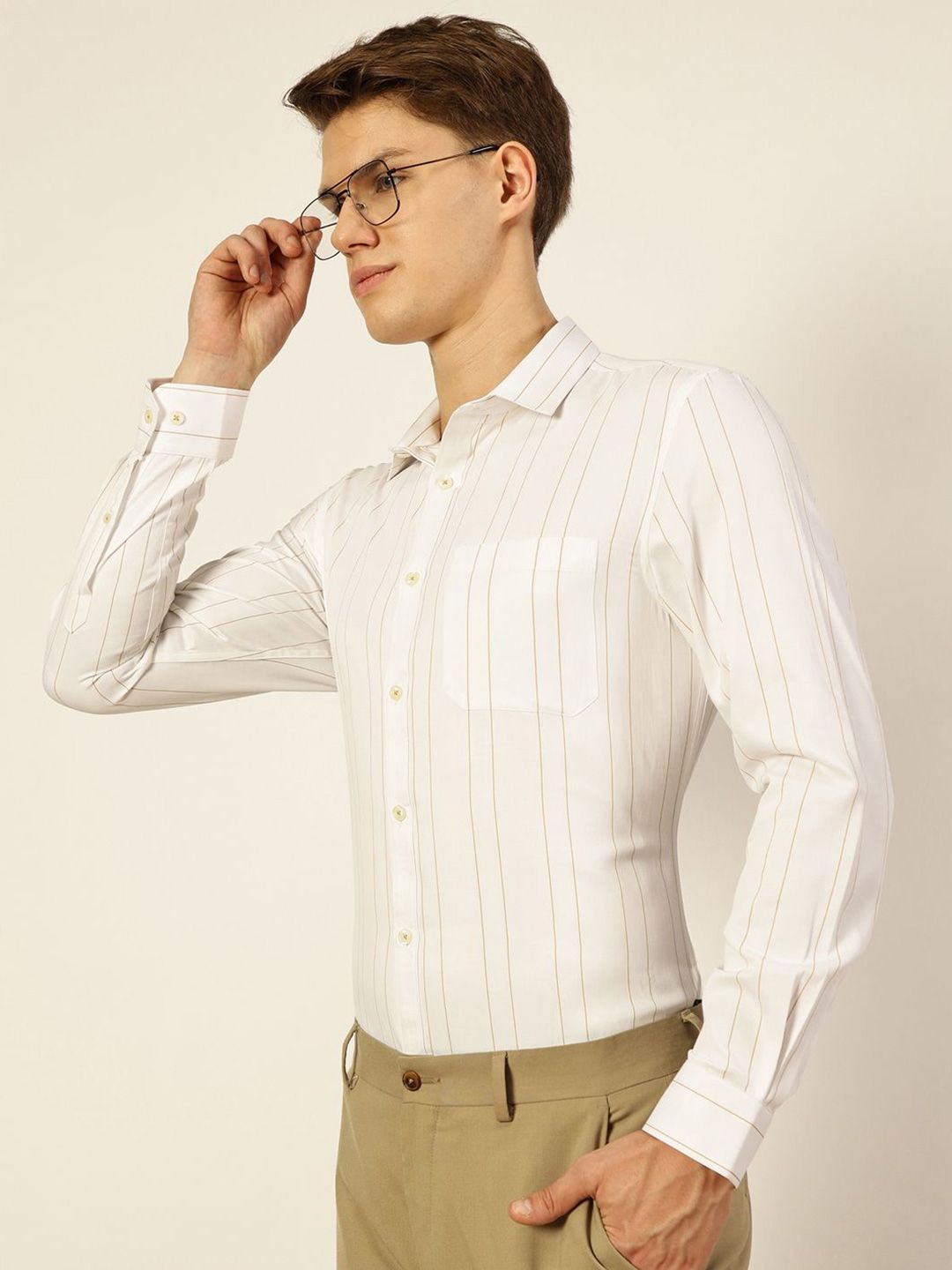 Thomas Scott Men Smart Spread Collar Vertical Striped Cotton Formal Shirt