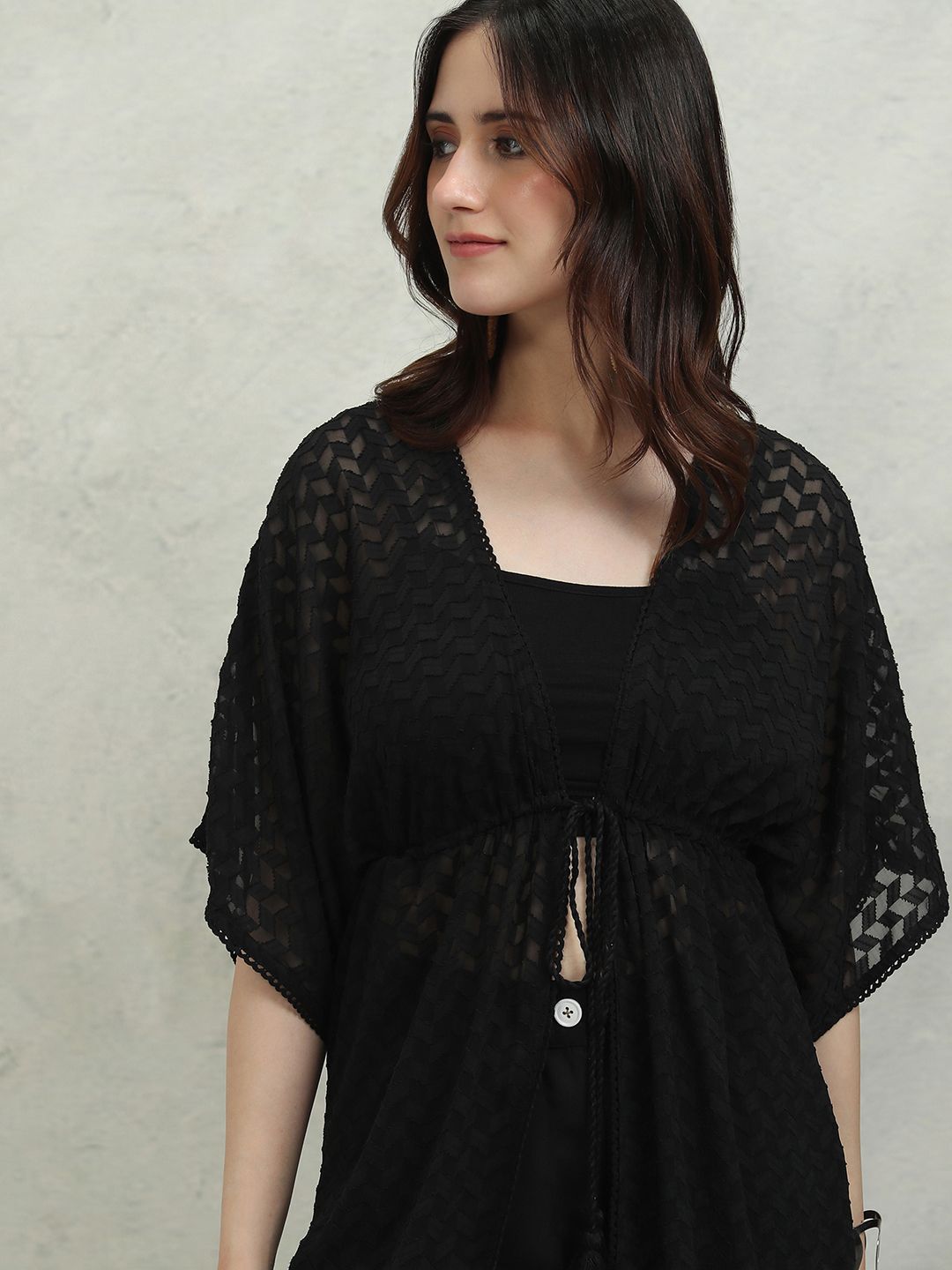 Vishudh Wanita Longline Tie-Up Shrug