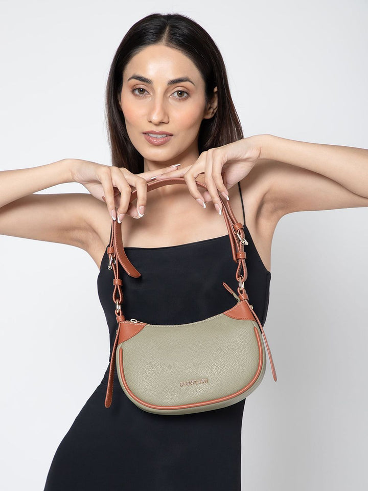 Berrylush Half Moon Handheld Bag