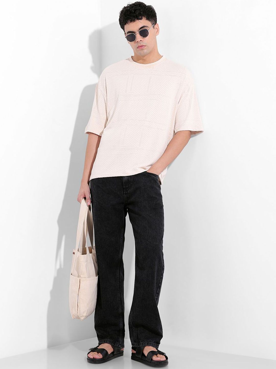 The Indian Garage Co Men Relaxed Fit Mid-Rise Cotton Light Fade Jeans